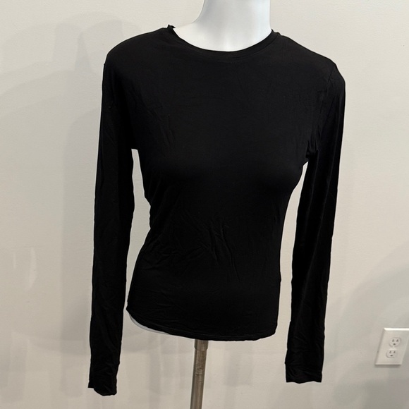 Small Black Stretchy Long Sleeve Women's Top - Picture 3 of 6